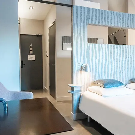 Free Parking And Airco At B&c Weaving Mill 4*