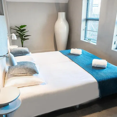Free Parking And Airco At B&c Weaving Mill 4*